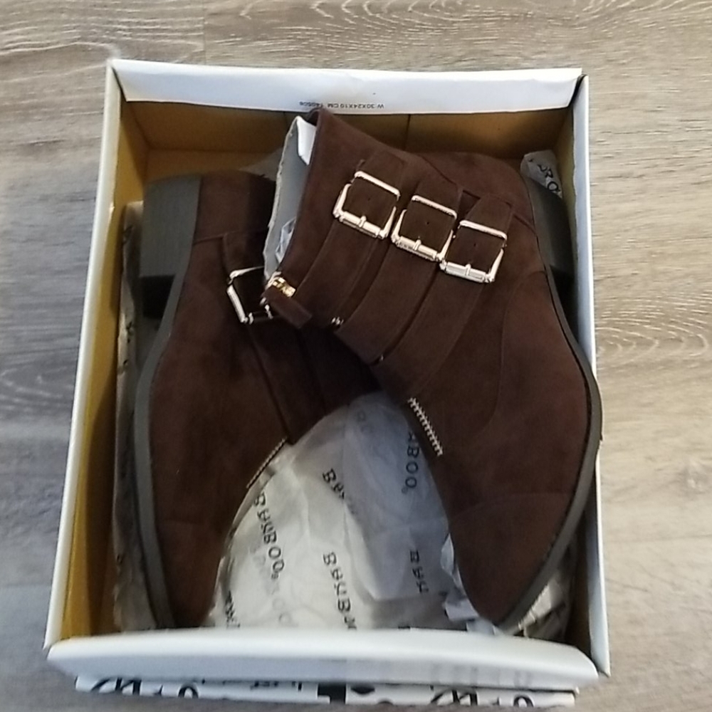 Womens Brown bootie